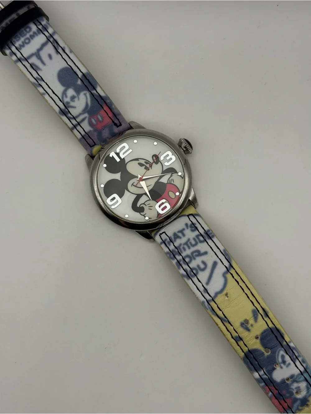 Disney Mickey Mouse MCK958 Cartoons Comic Band Watch (New Battery)
